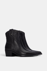 BOTIN BORDADO MARRON NOA