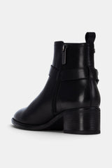 BOTIN METALIZADO NEGRO YASMIN